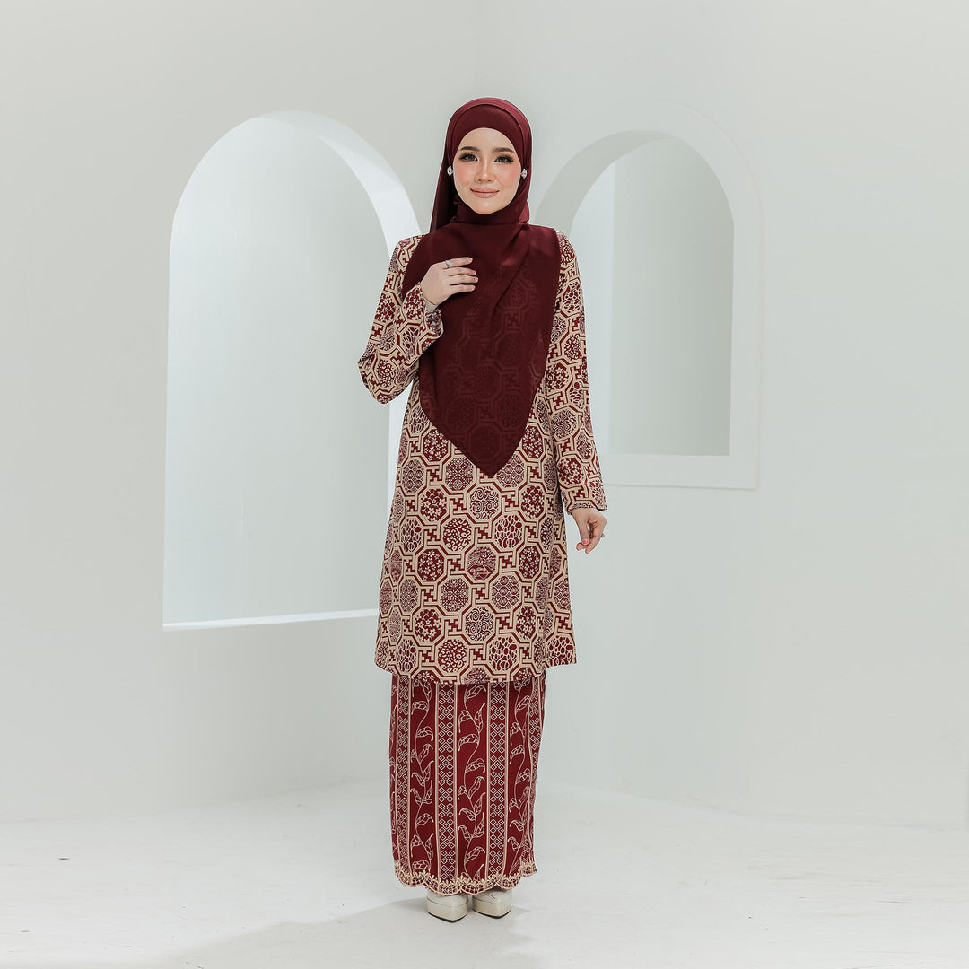 Kurung Lelila Dewasa