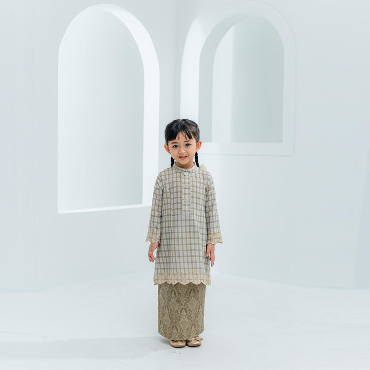 KURUNG JASLEENA KIDS