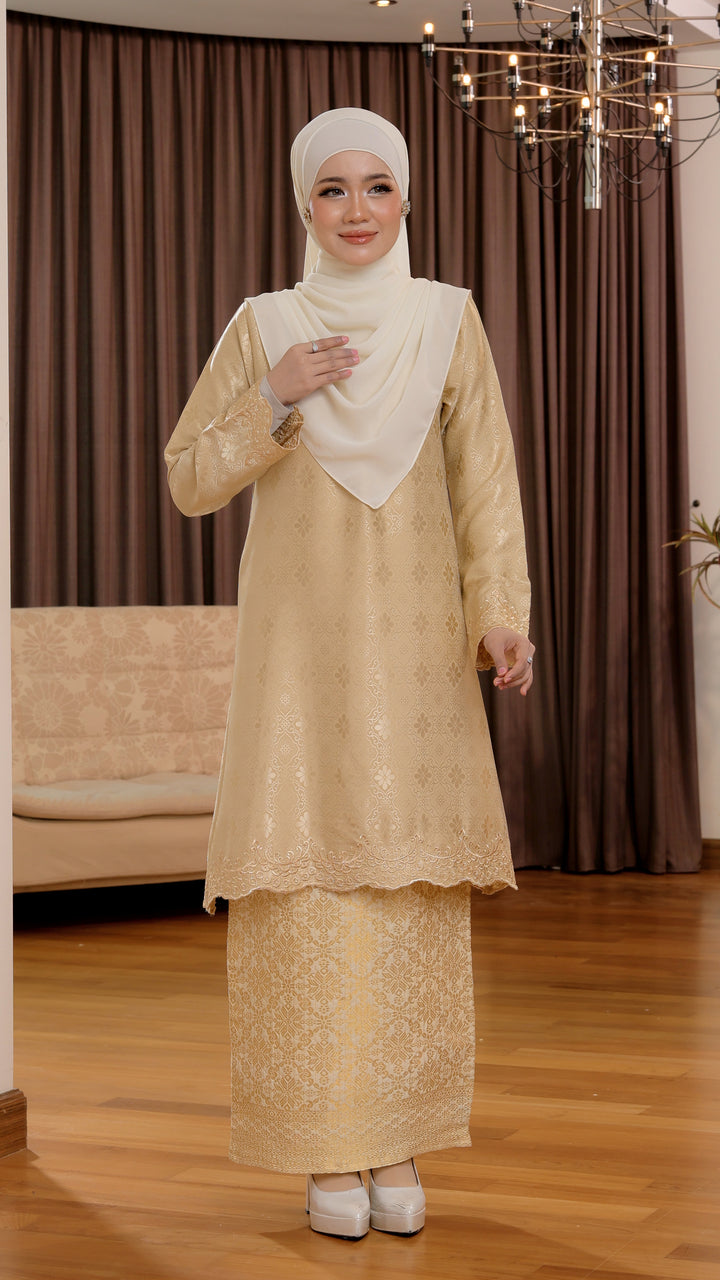 Kurung Izara