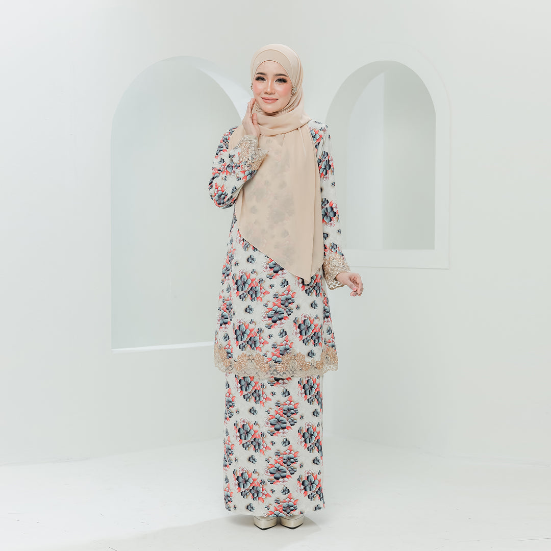 Kurung Maharani Dewasa