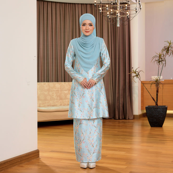 Kurung Uyaina