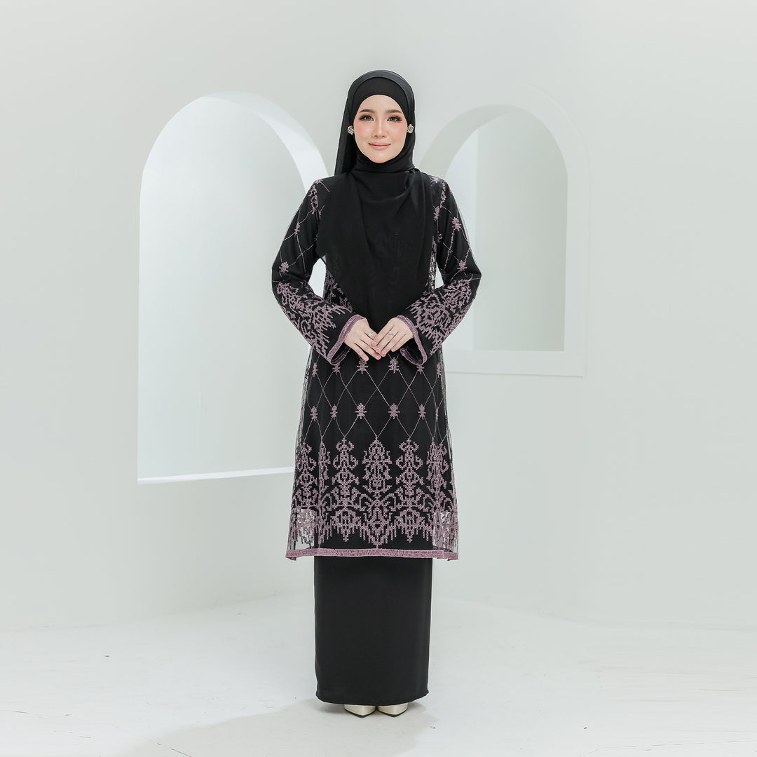 Kurung Kasutra Dewasa