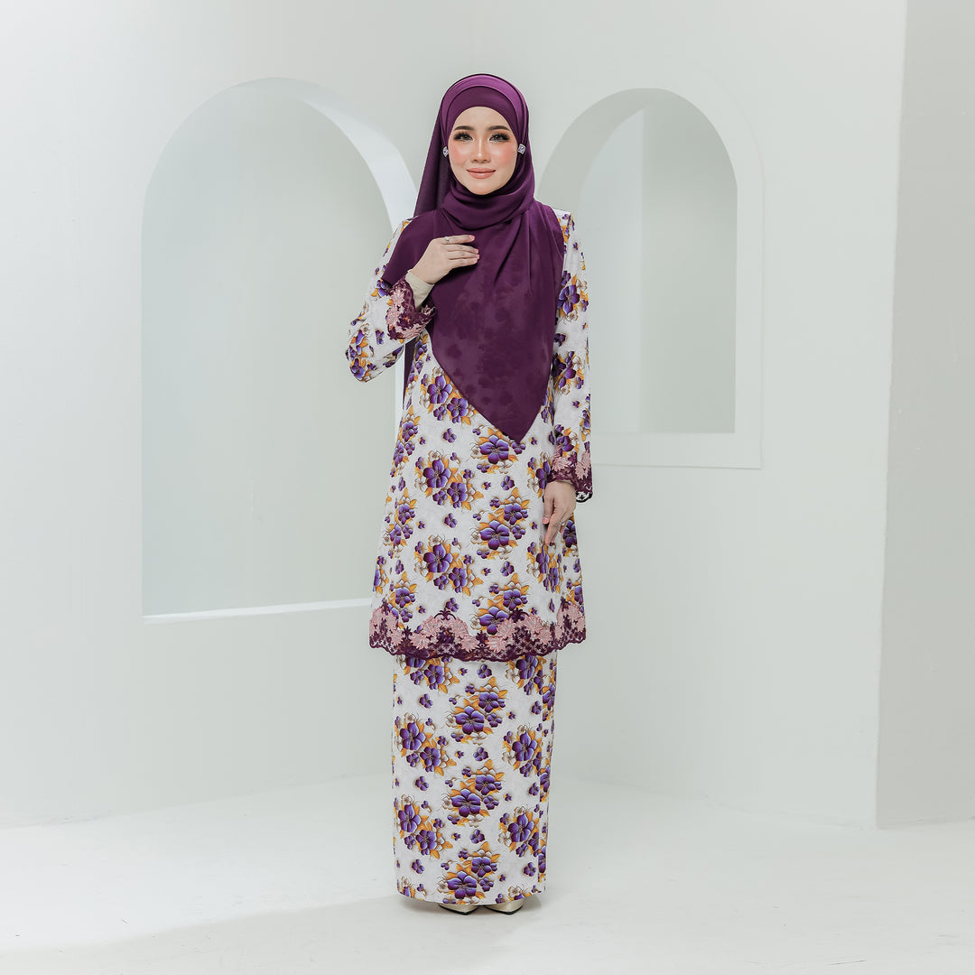 Kurung Maharani Dewasa