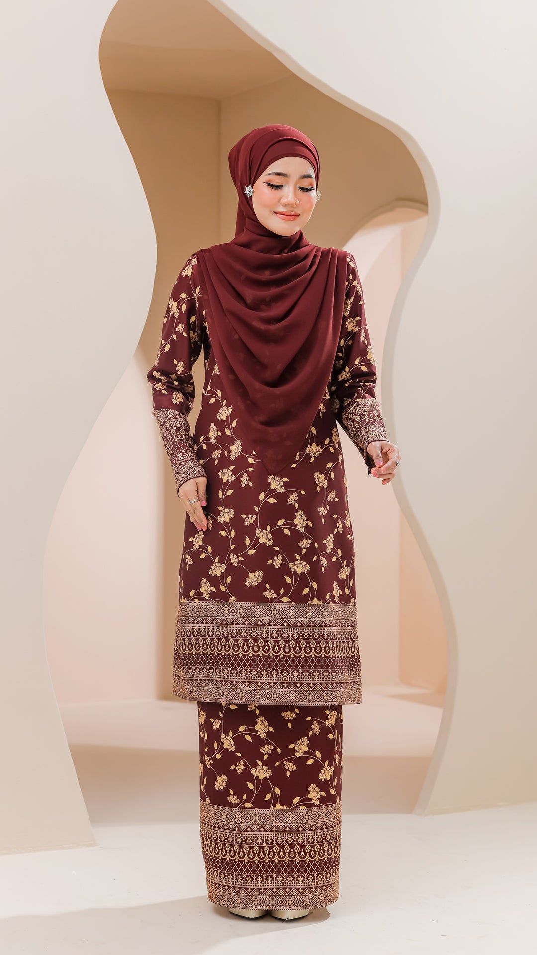 Kurung Salma