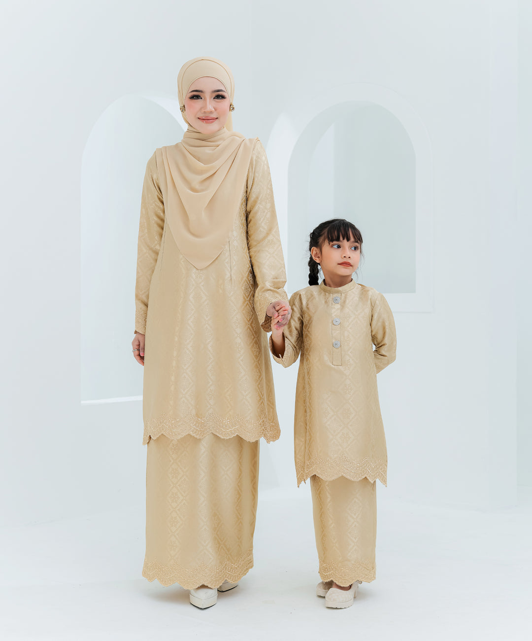 Kurung Juliea