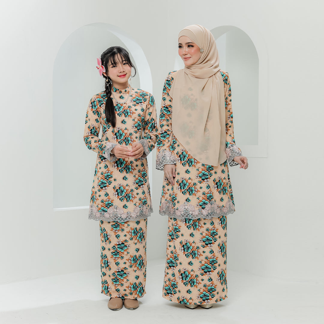 Kurung Maharani Dewasa