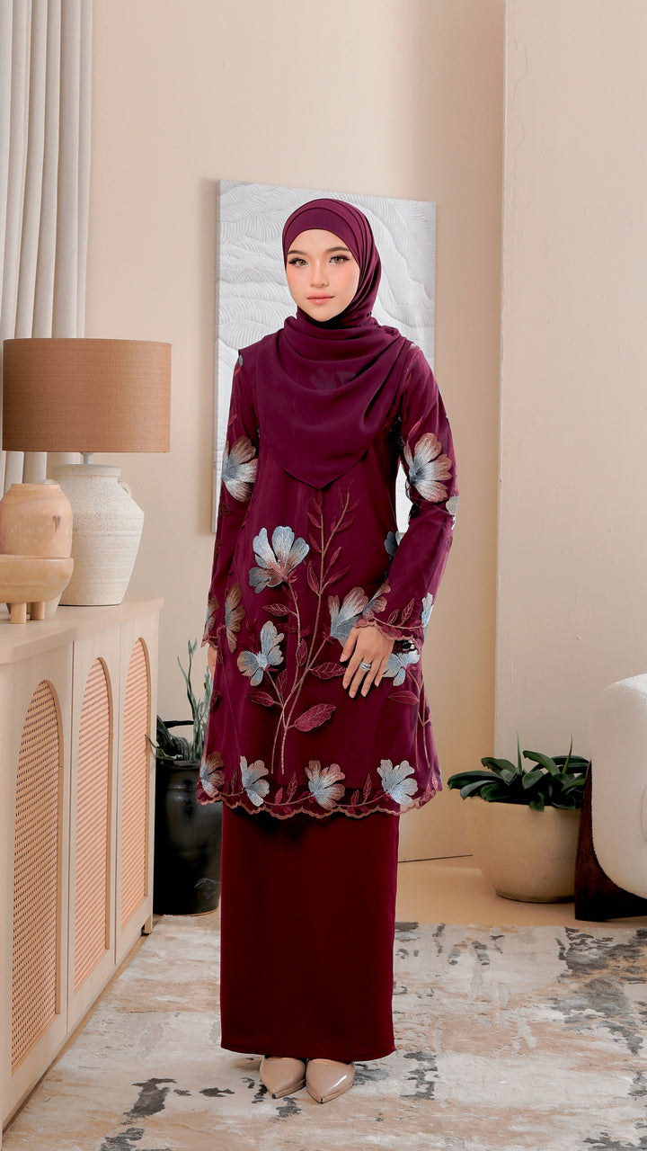Kurung Lunara