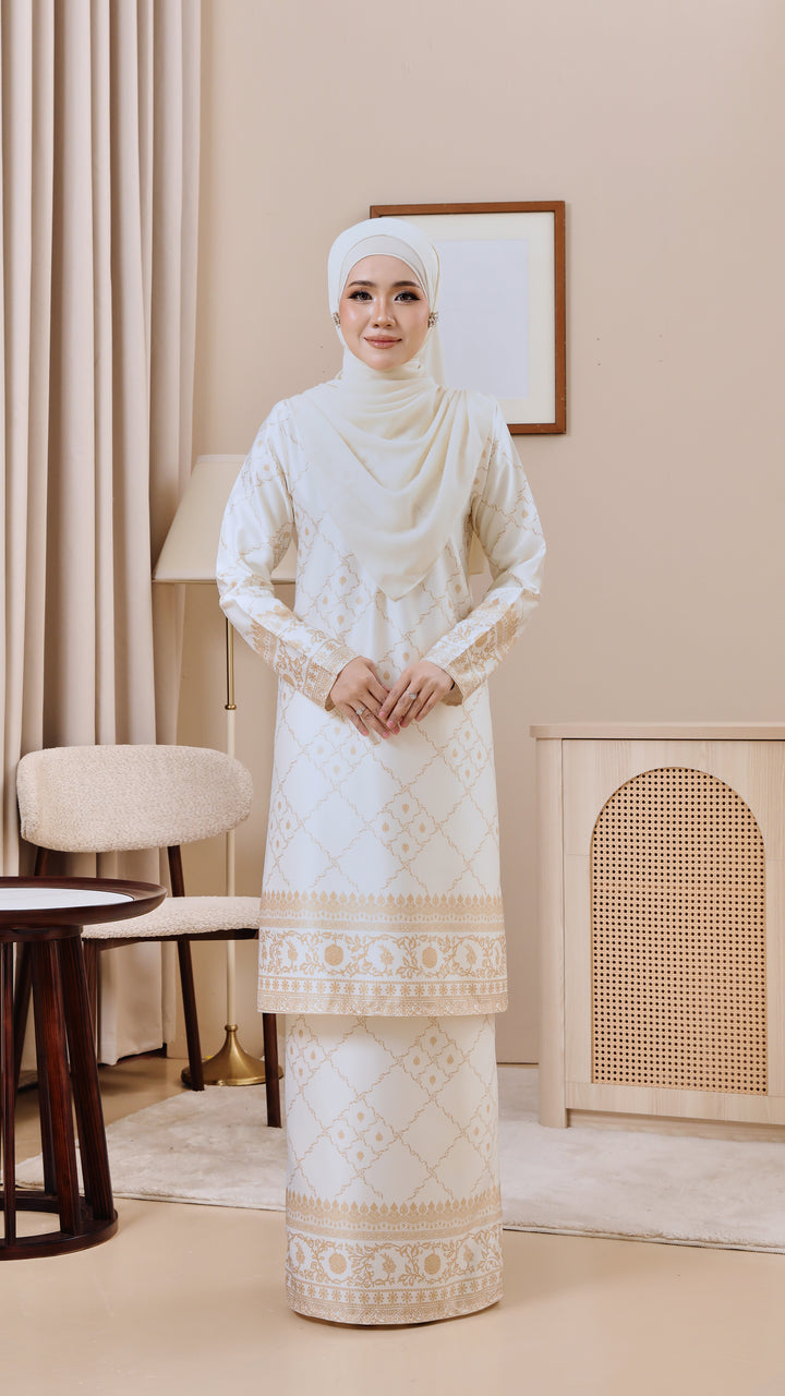 Kurung Amelia
