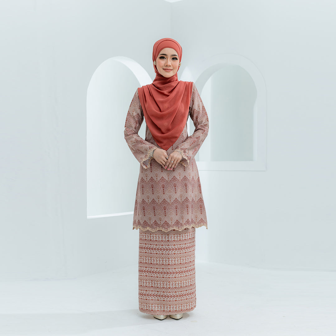 KURUNG SALENA