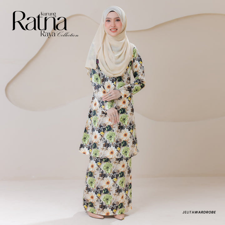 Kurung Ratna Dewasa