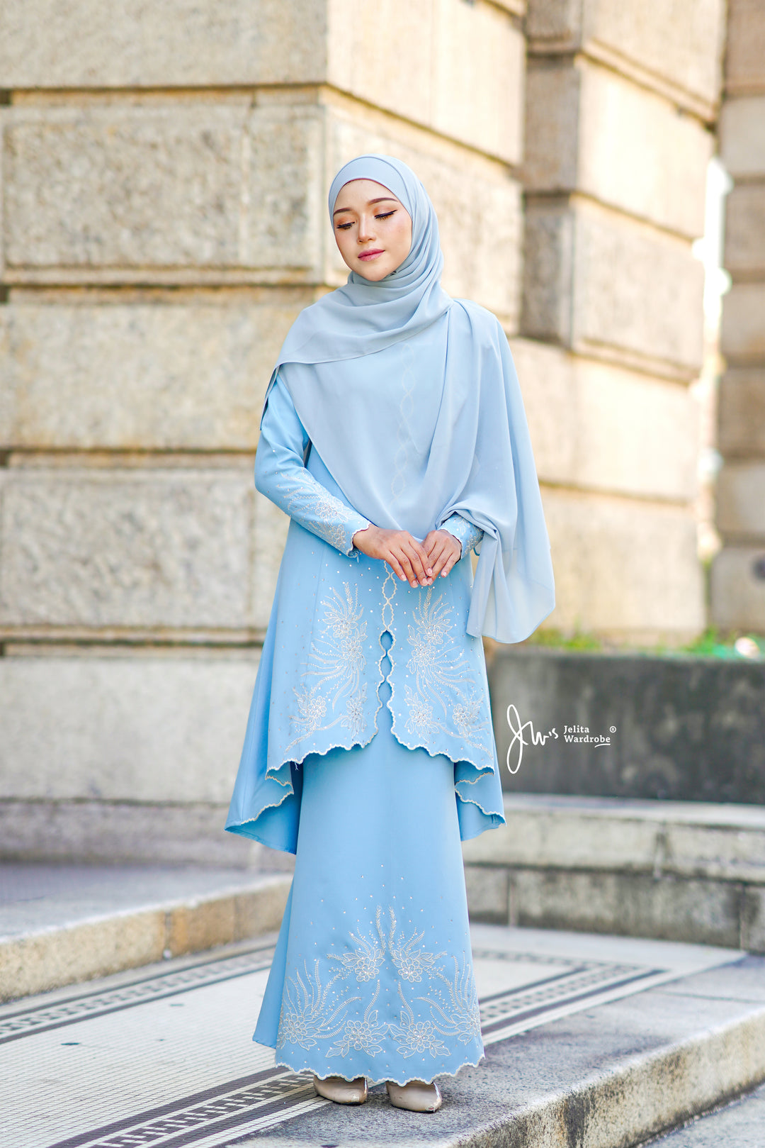 Kurung Helena