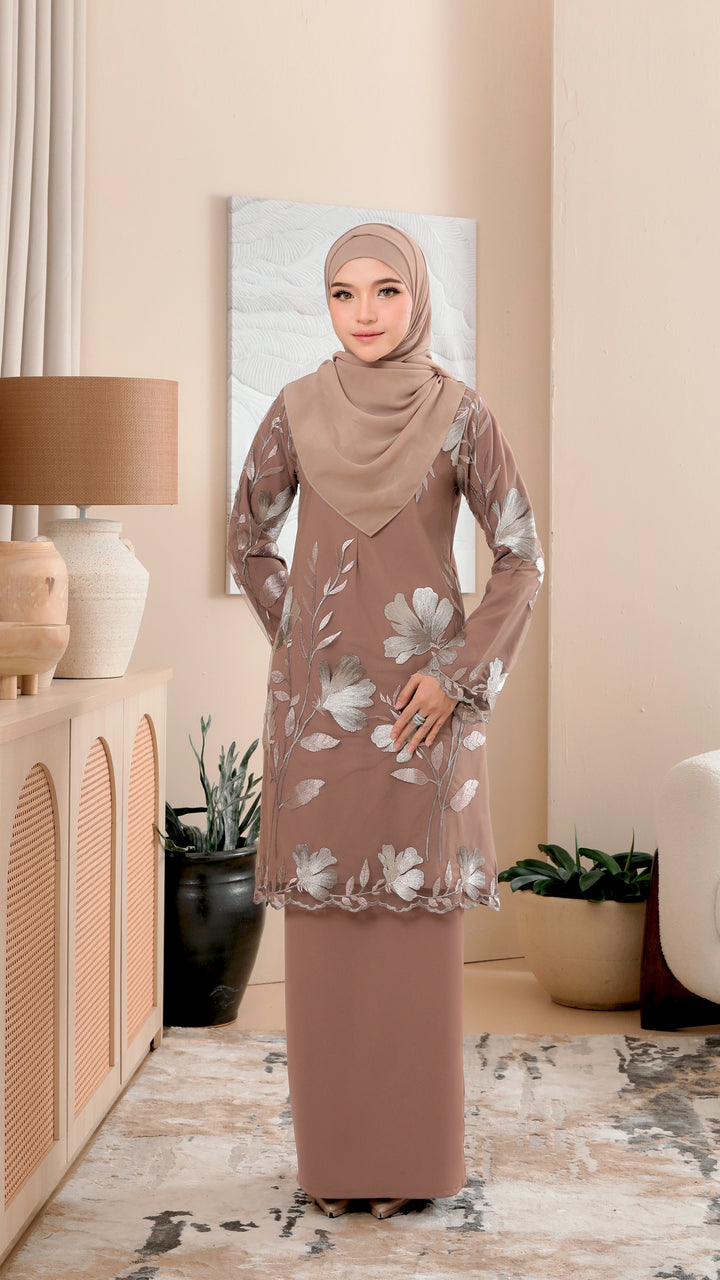 Kurung Lunara