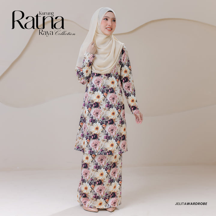 Kurung Ratna Dewasa