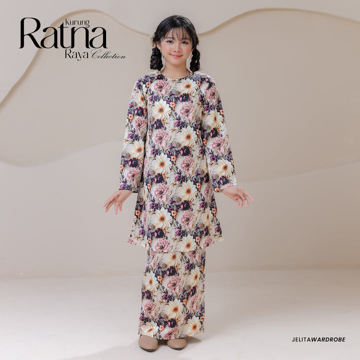 Kurung Ratna Kids