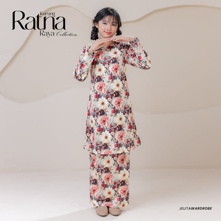 Kurung Ratna Kids