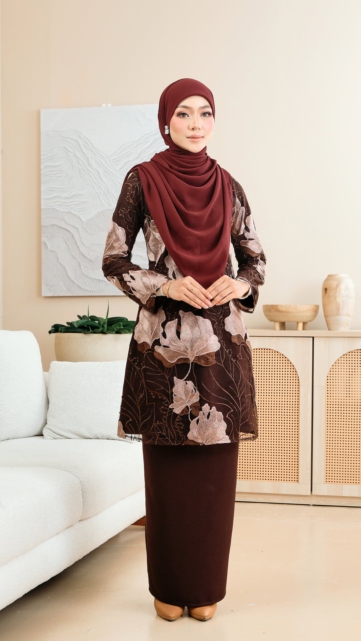 Kurung Tyara