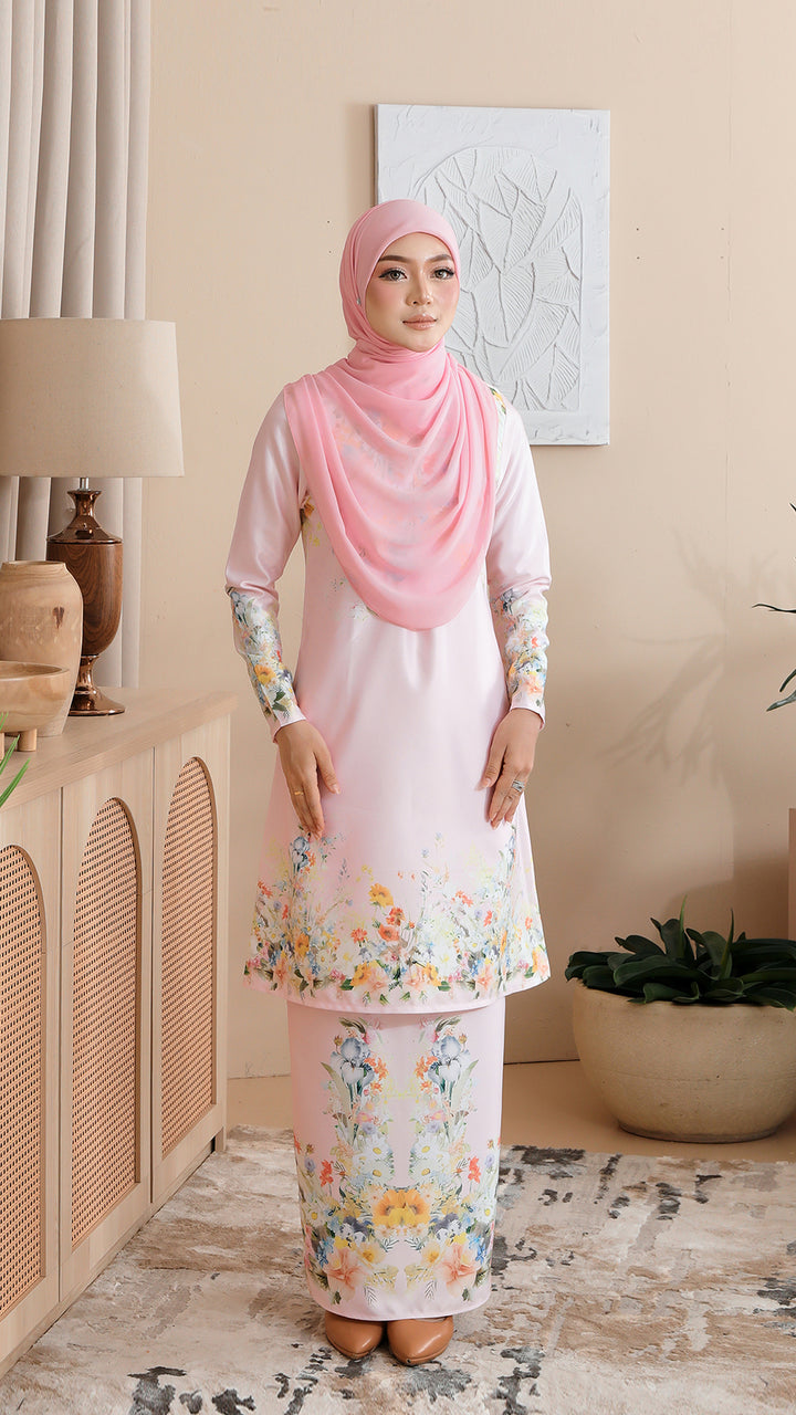 Kurung Sasha