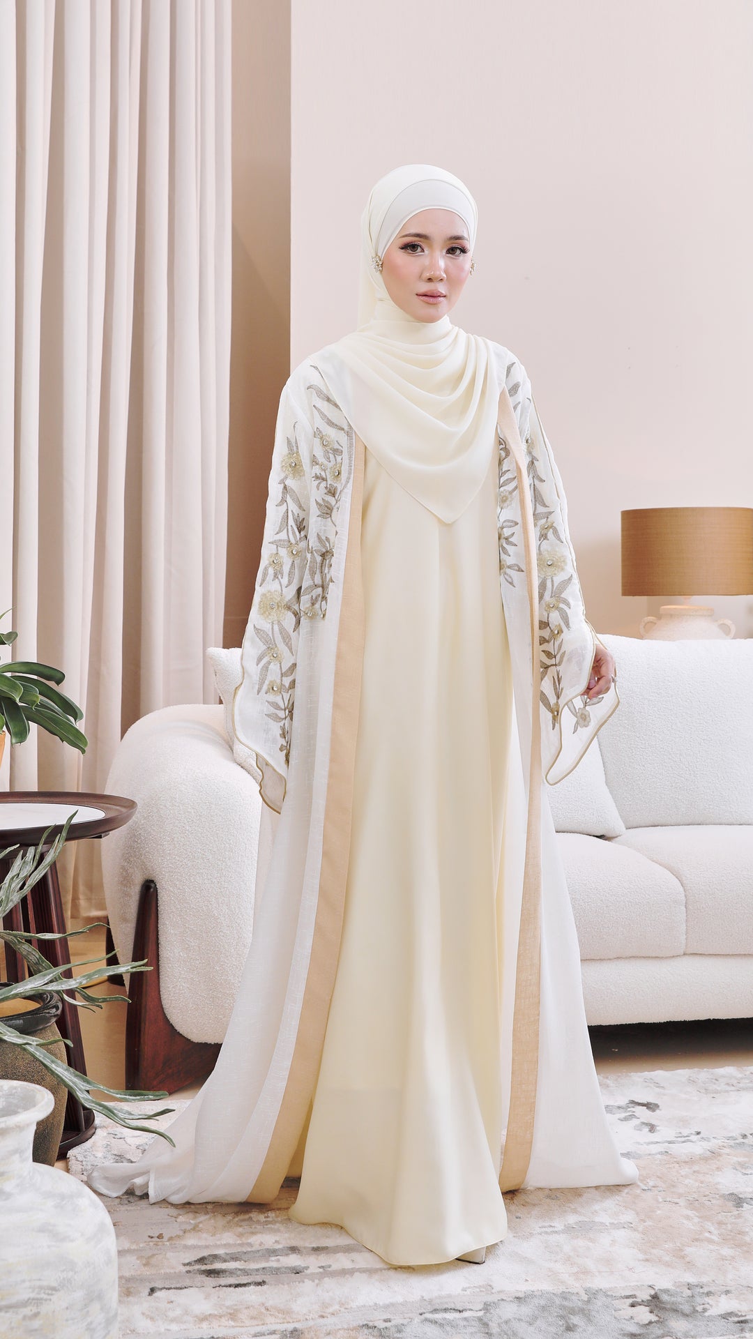 Abaya Qasih