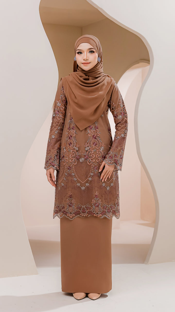 Kurung Qalisha