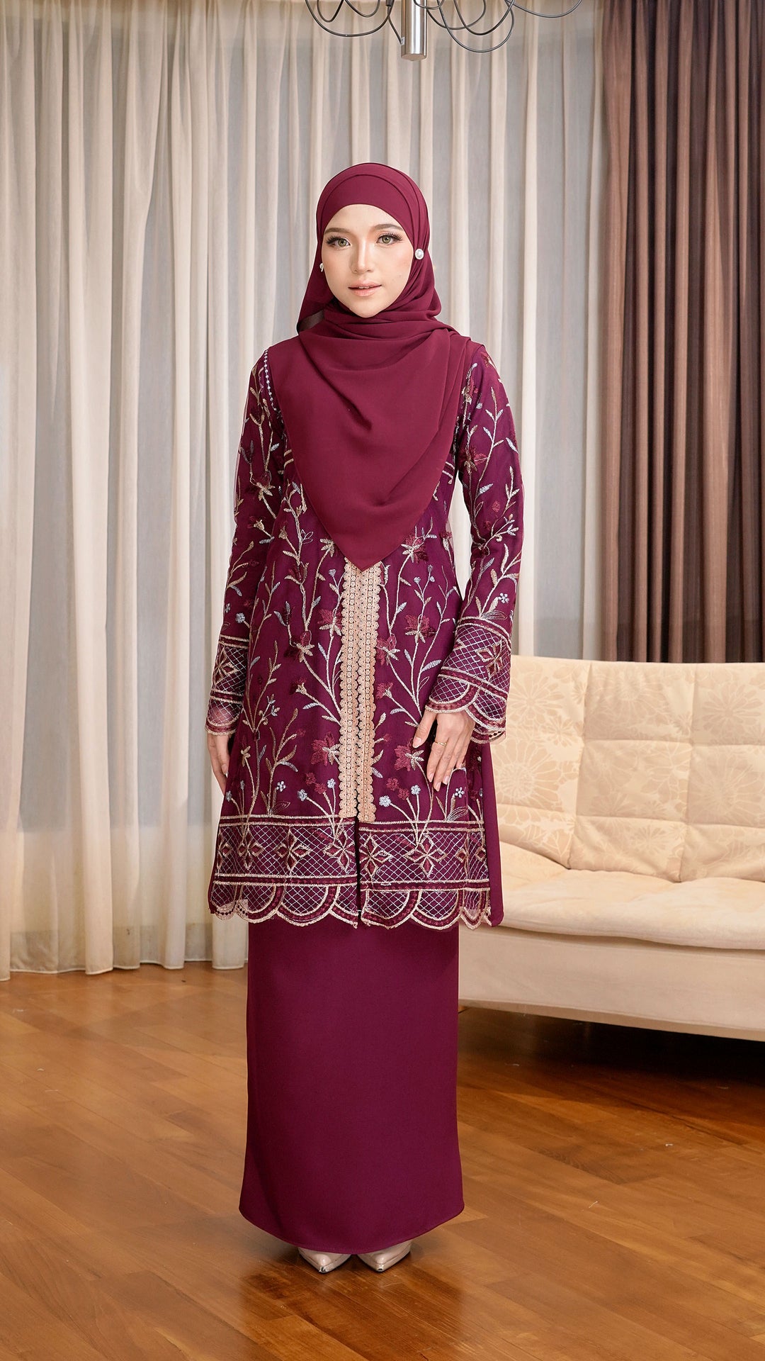 Kurung Skyra V1