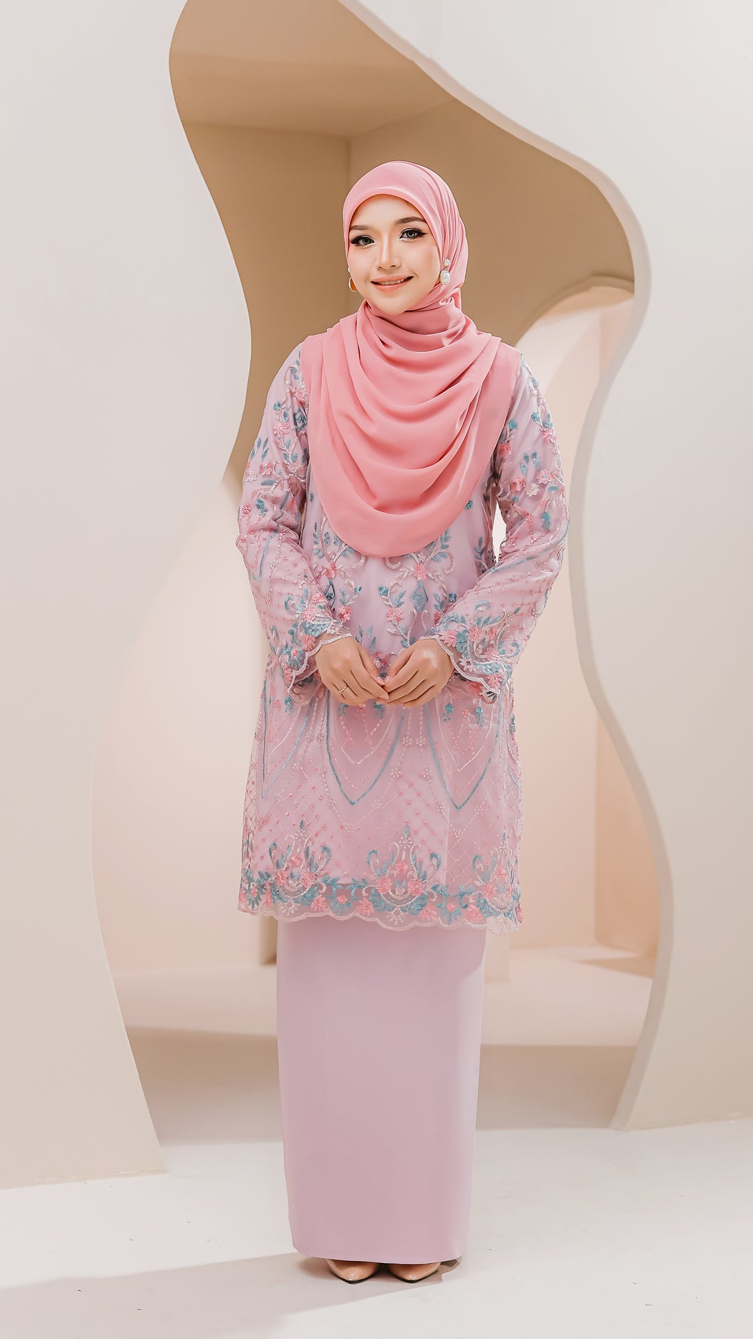 Kurung Qalisha