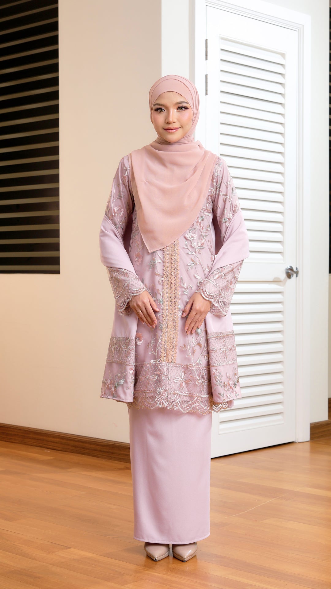 Kurung Skyra V2