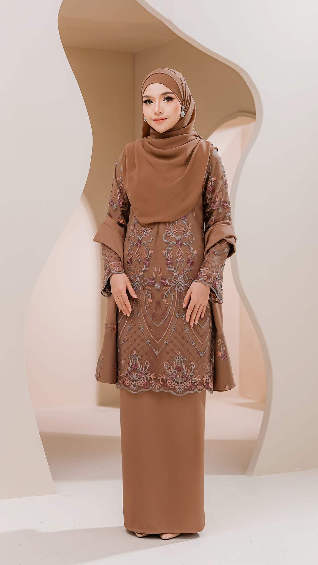 Kurung Qalisha