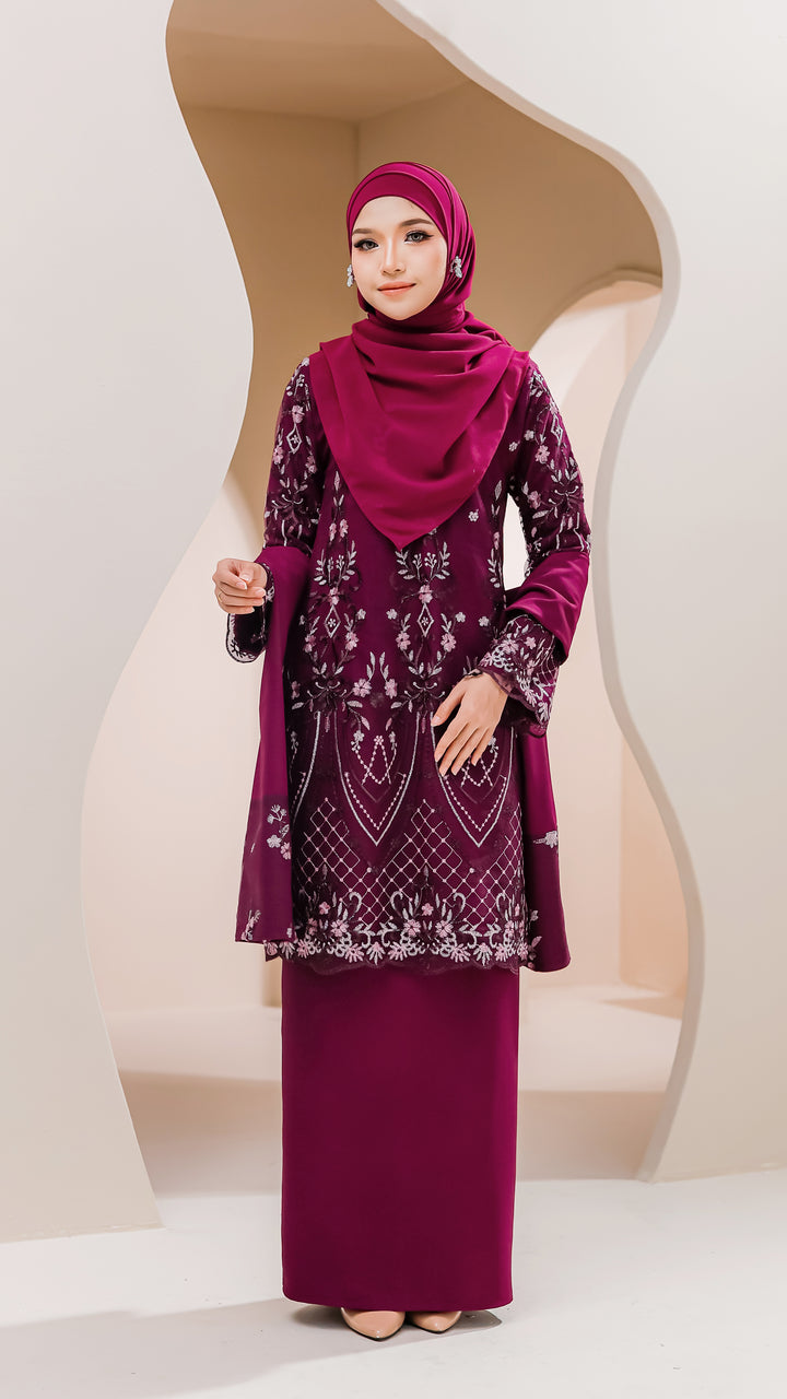 Kurung Qalisha