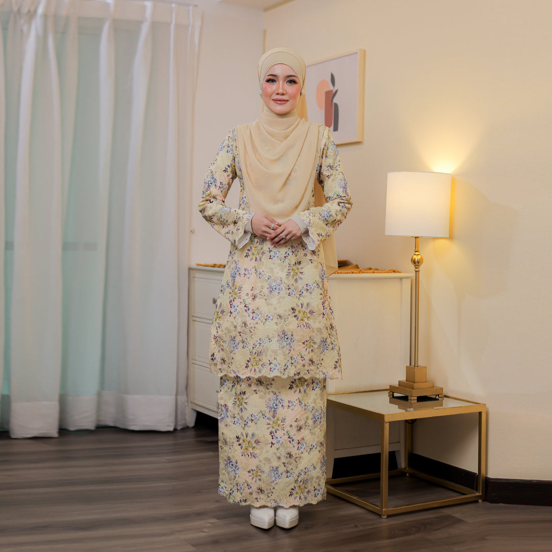 Kurung Helina