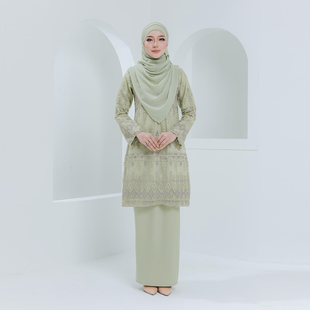 Kurung Dafira Dewasa