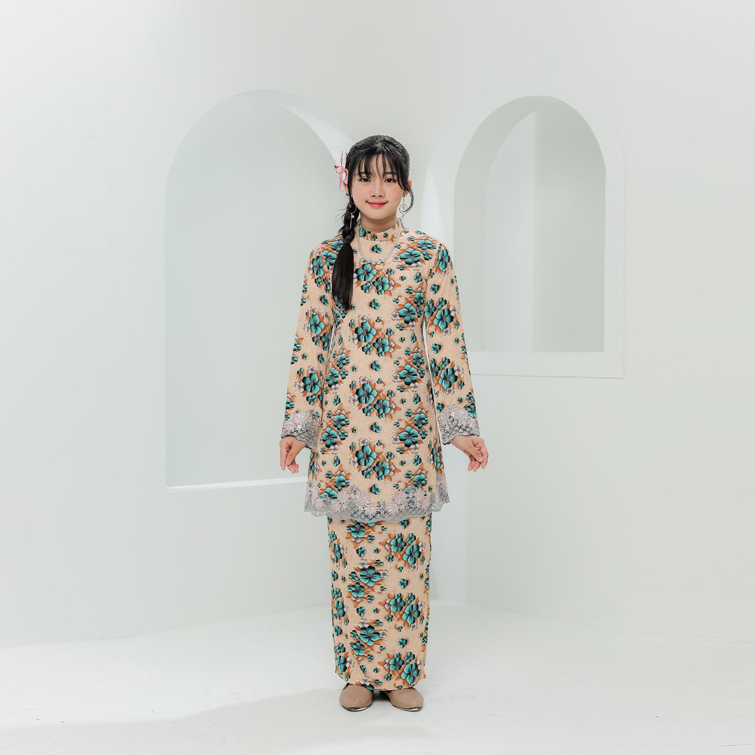 Kurung Maharani Kids