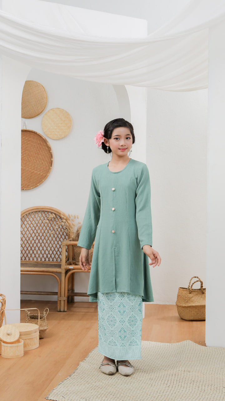 Kurung Callista