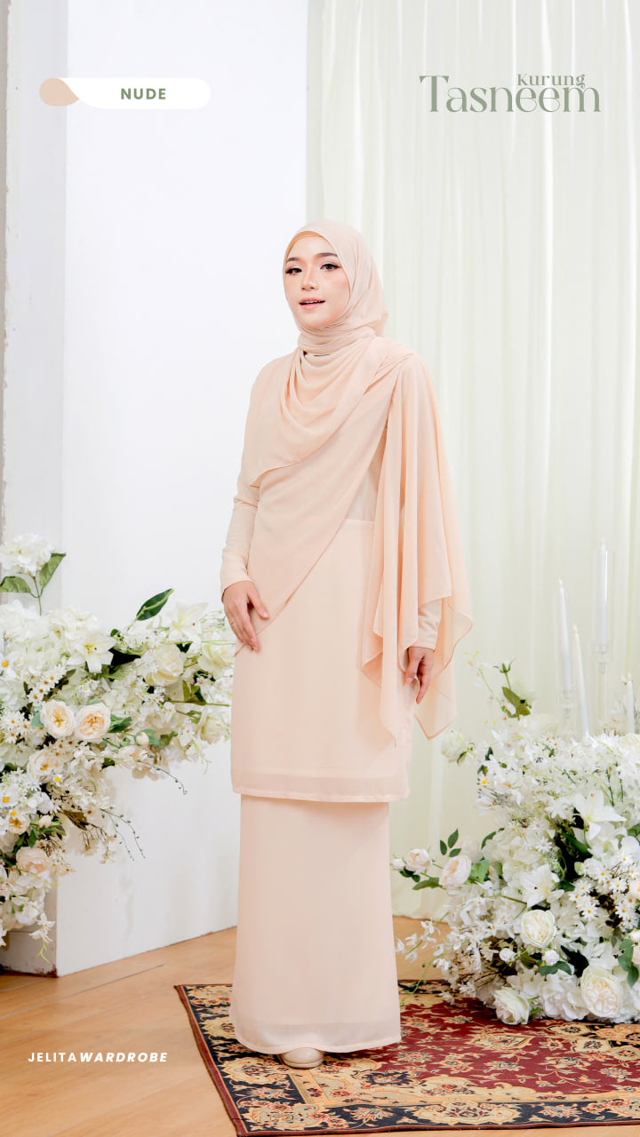 Kurung Tasneem