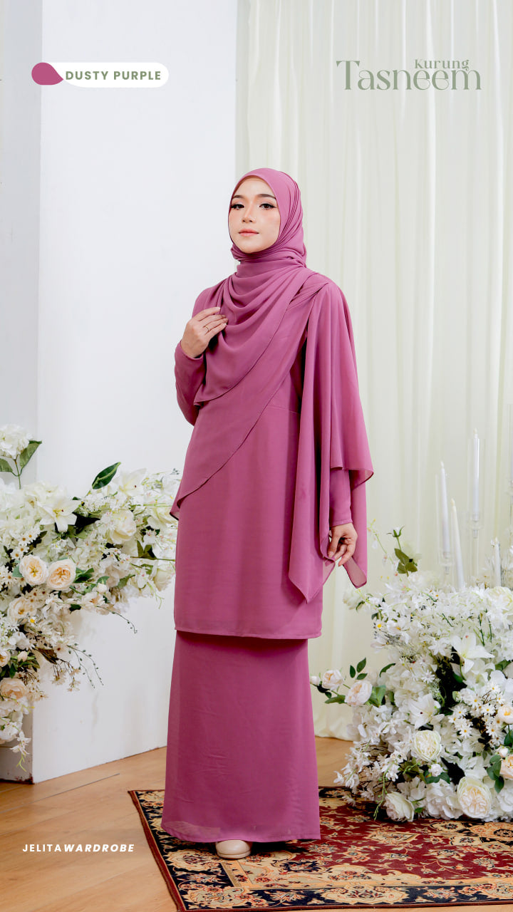 Kurung Tasneem