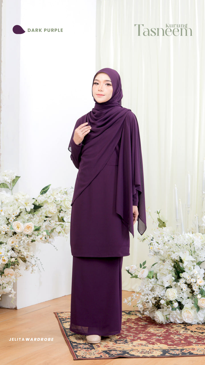 Kurung Tasneem