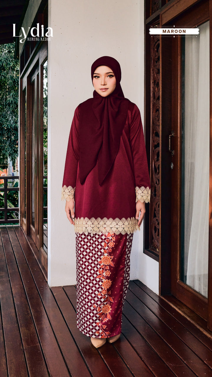 Kurung Lydia