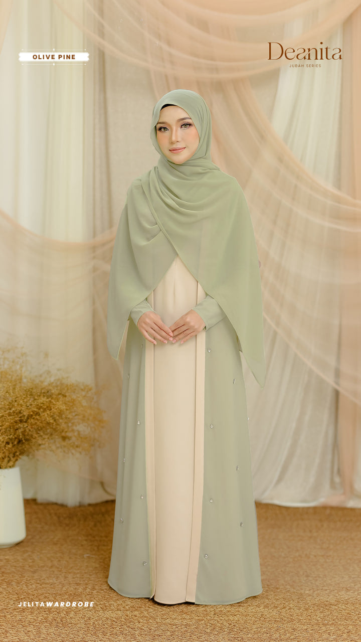 Jubah Deanita