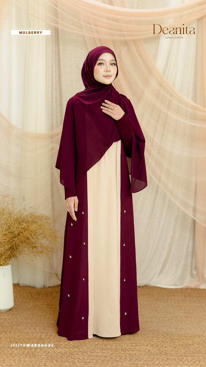 Jubah Deanita