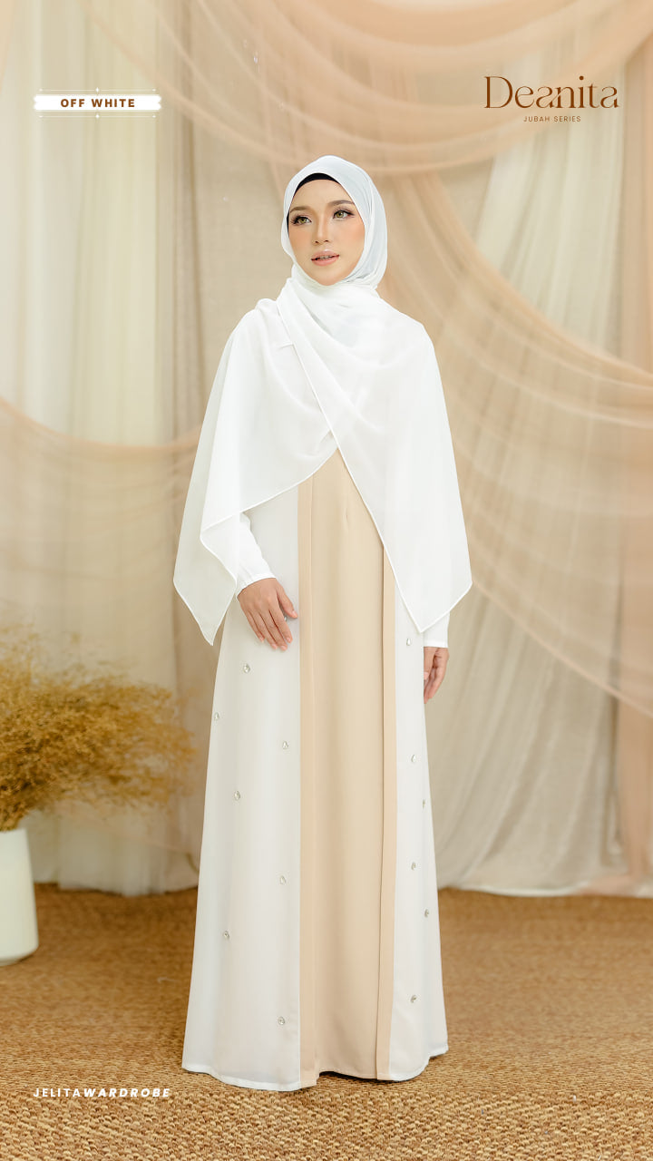 Jubah Deanita