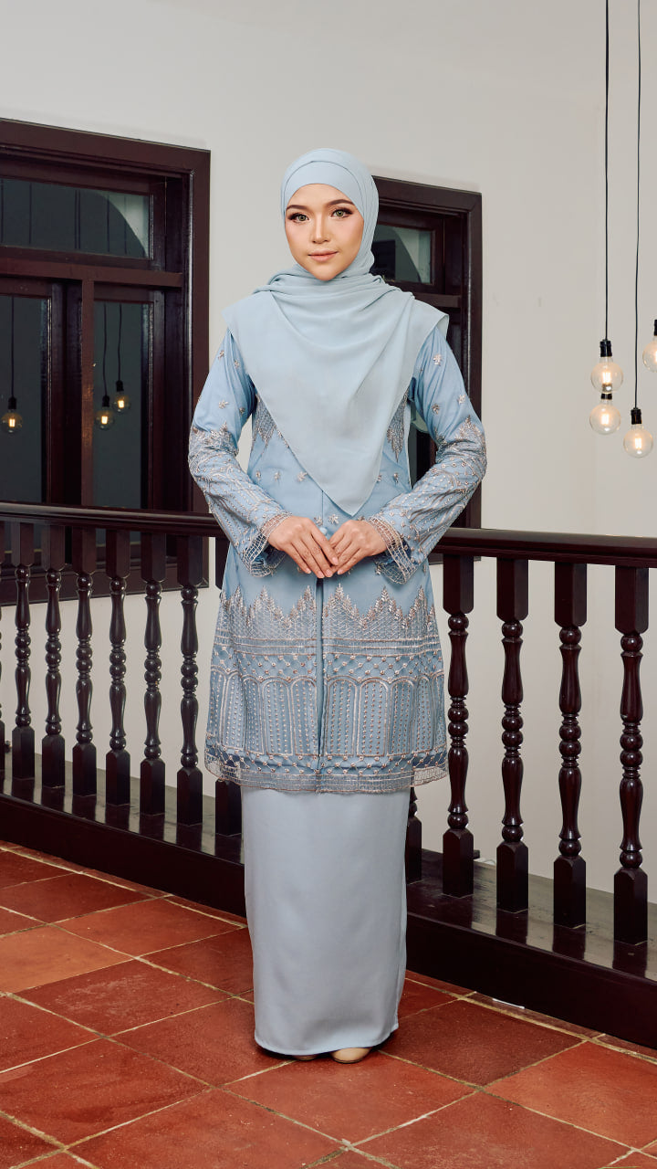 Kurung Evelia