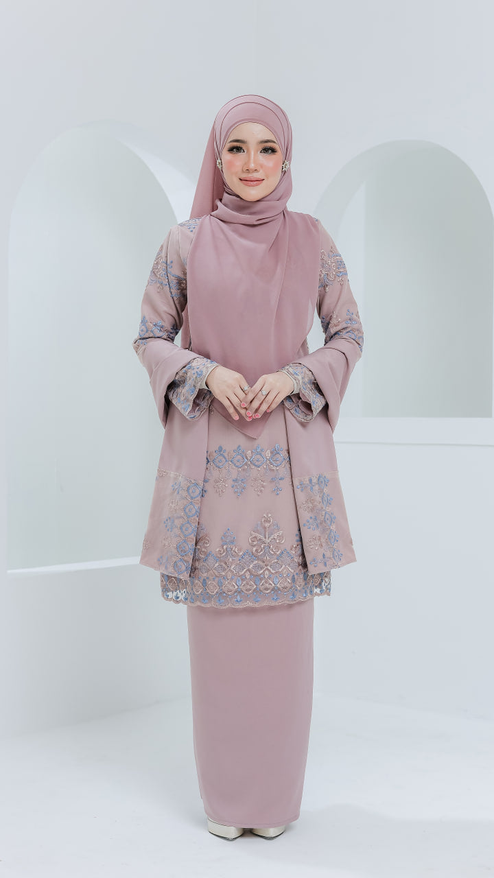 Kurung Thalita