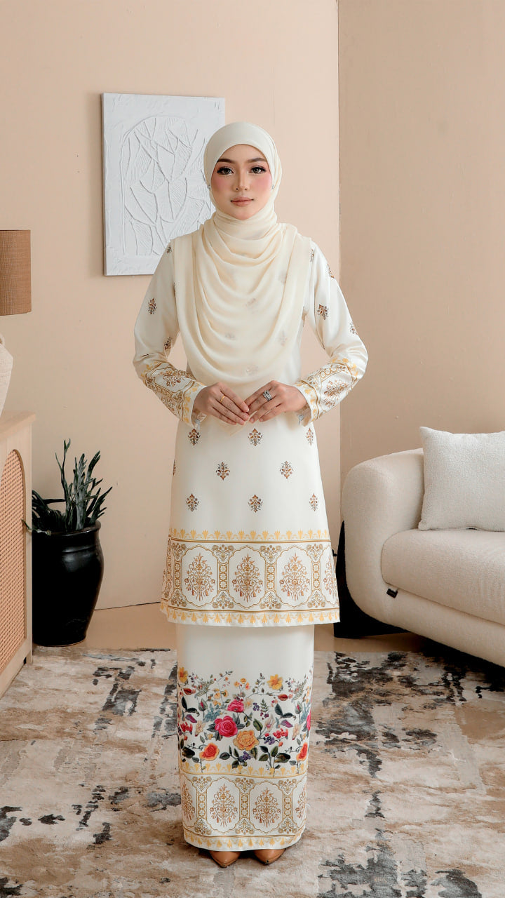 Kurung Daria