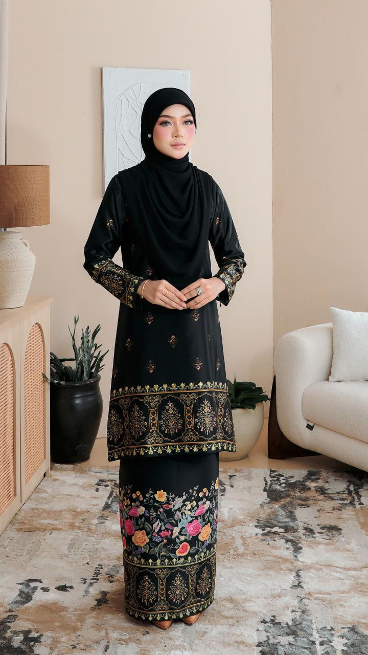 Kurung Daria